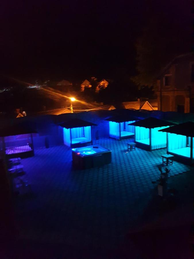 Casa Piri Hotel Анина Екстериор снимка
