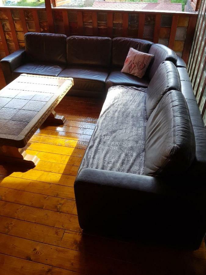 Casa Piri Hotel Анина Екстериор снимка