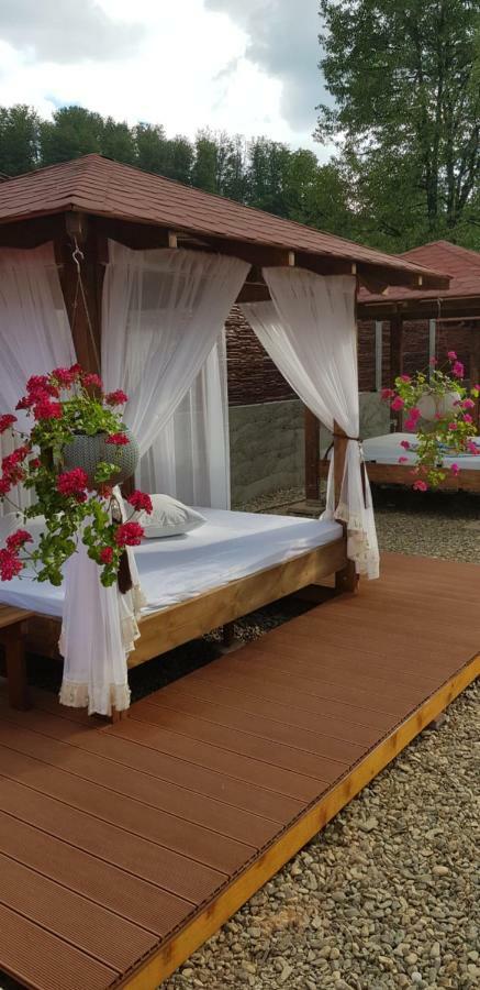 Casa Piri Hotel Анина Екстериор снимка