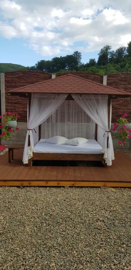 Casa Piri Hotel Анина Екстериор снимка